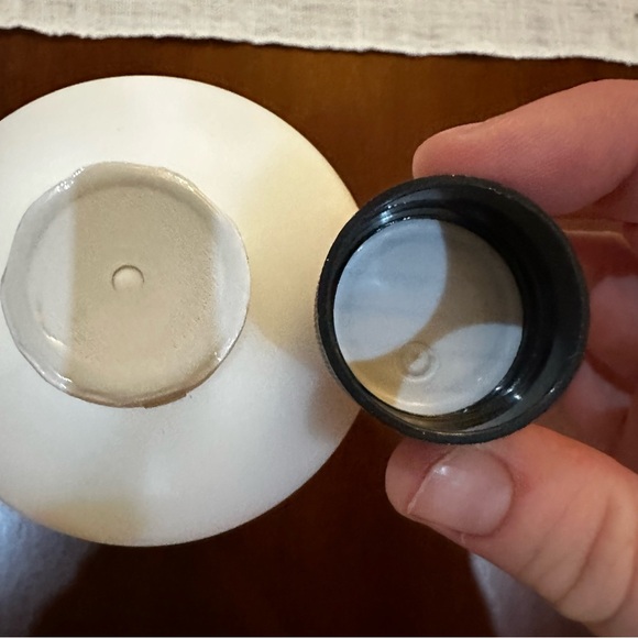 Philosophy Pure Grace Holiday lotion sealed. Please see pics for details NWOB - Picture 6 of 7